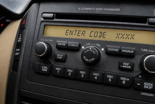 Araç Radyo PIN Kodu Nedir? Radyo Kodu Nasıl Bulunur? Popüler Araçların Radyo Kodları 2026